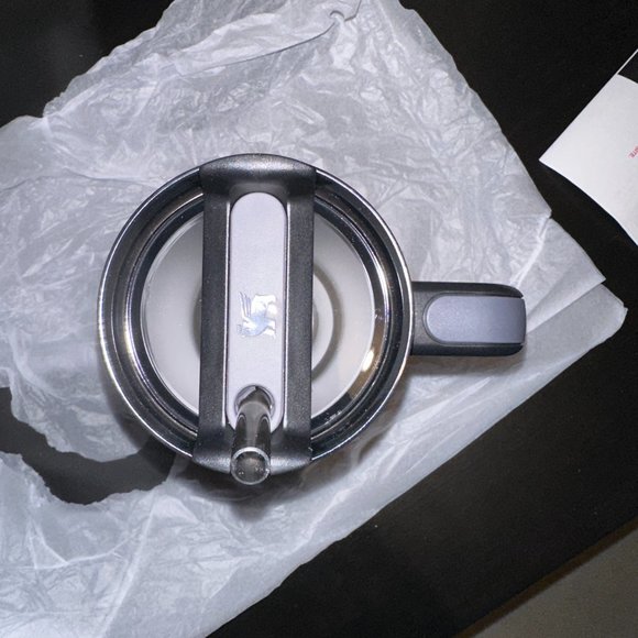 NEW Stanley The Quencher H2.0 Flowstate Tumbler - 30 OZ - Picture 2 of 6